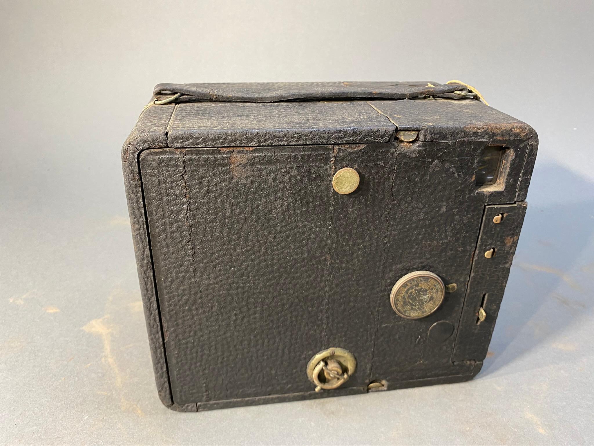 Antique Kodak 3B Quick Focus Camera