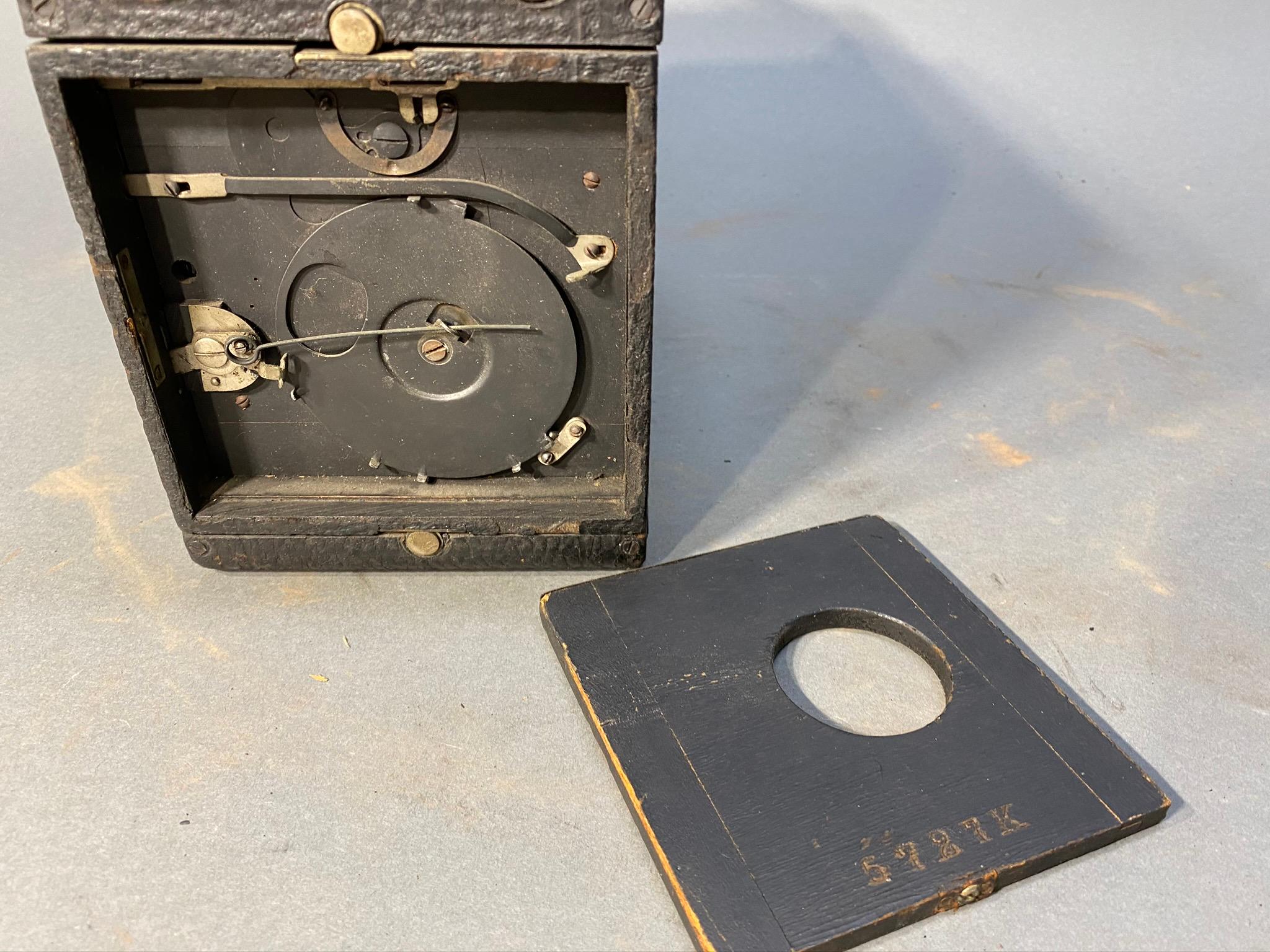 Antique Kodak 3B Quick Focus Camera