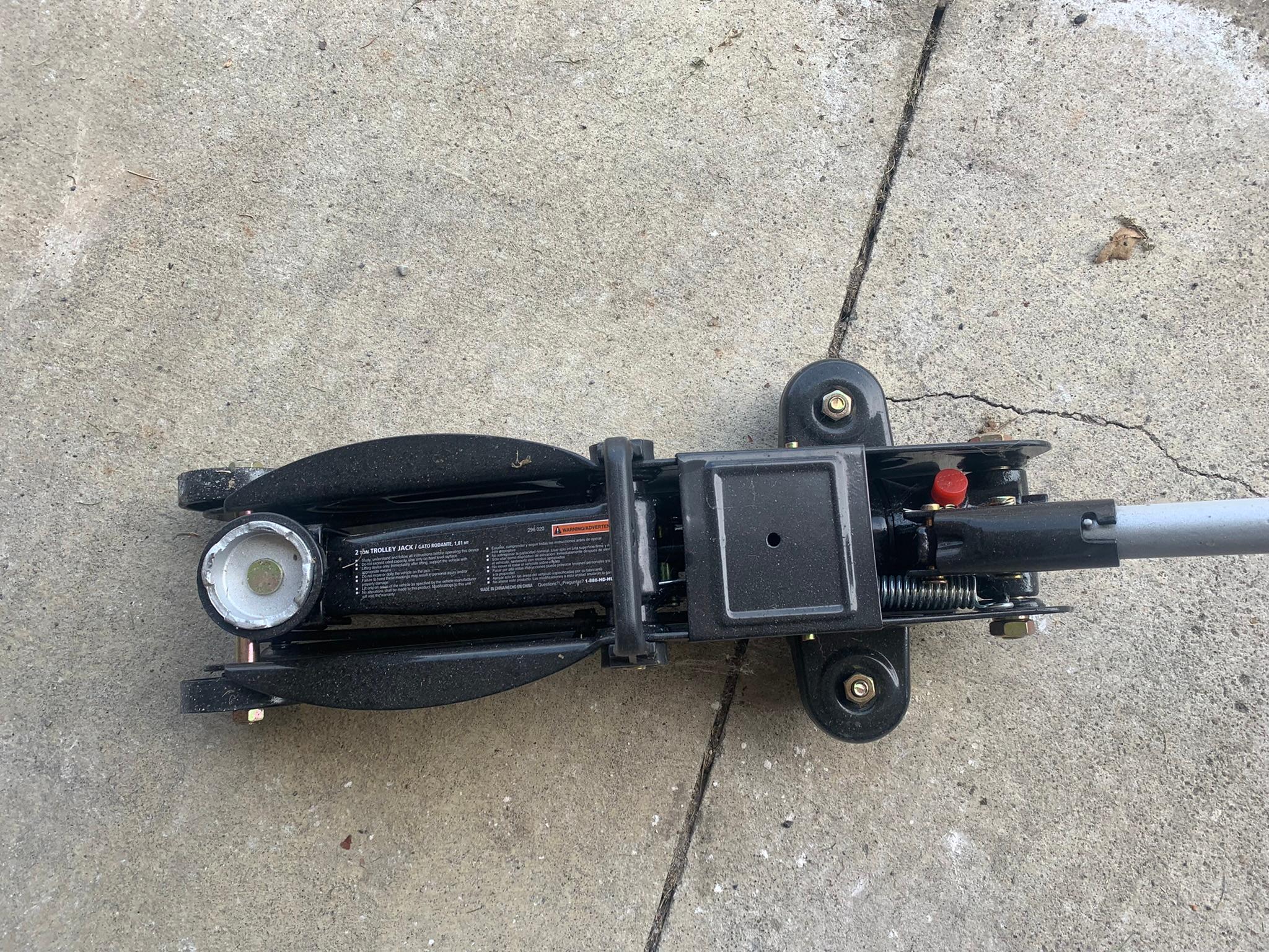 Husky Floor Jack