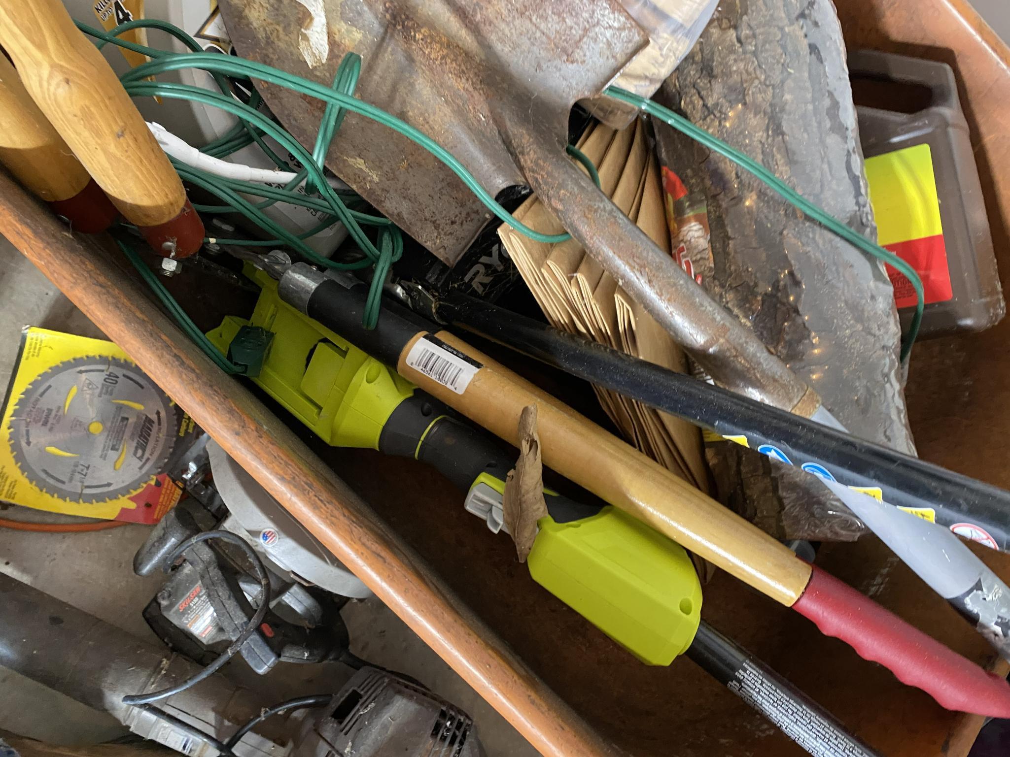 Very Large Gardening, Outdoors, Homeowner Lot