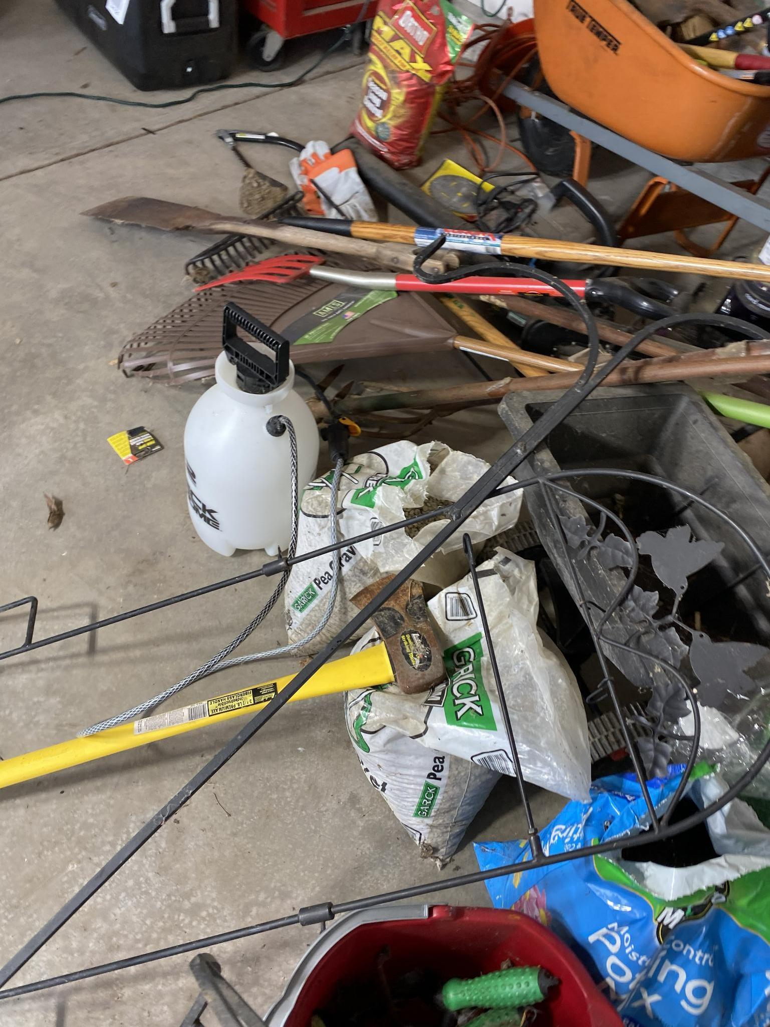 Very Large Gardening, Outdoors, Homeowner Lot