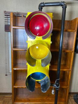 Vintage Traffic Stop Light on Stand with Swivel - Lights Up!