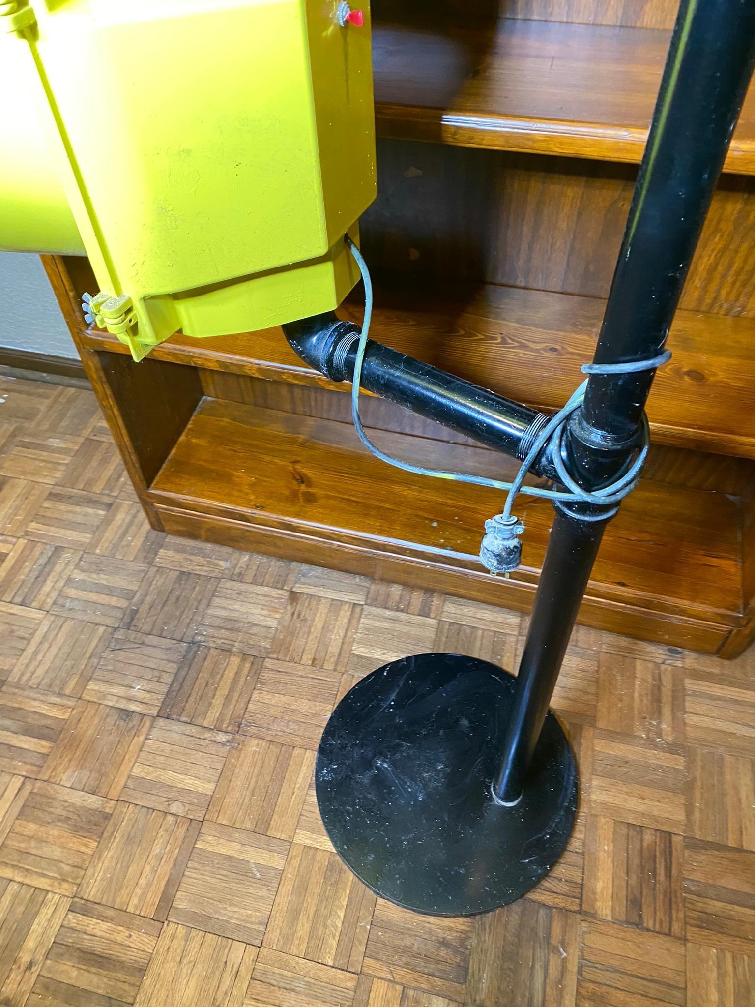 Vintage Traffic Stop Light on Stand with Swivel - Lights Up!