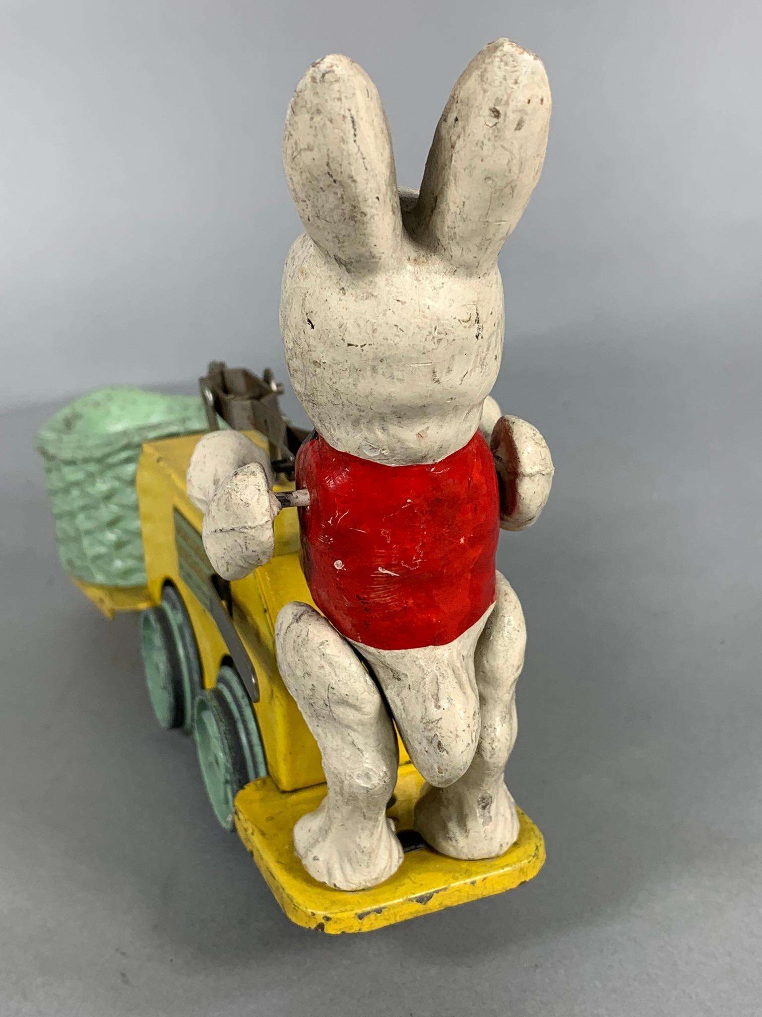 Lionel Pre-War Peter Rabbit Easter Bunny Hand Car with Flanged Wheels