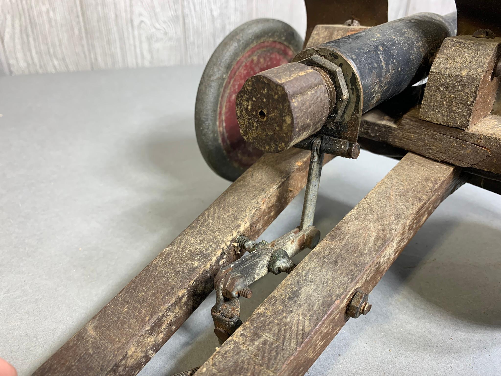Antique Toy Cannon