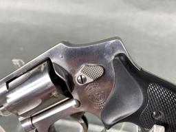 Smith & Wesson Model 940-1 Rare 9mm Revolver Hammerless