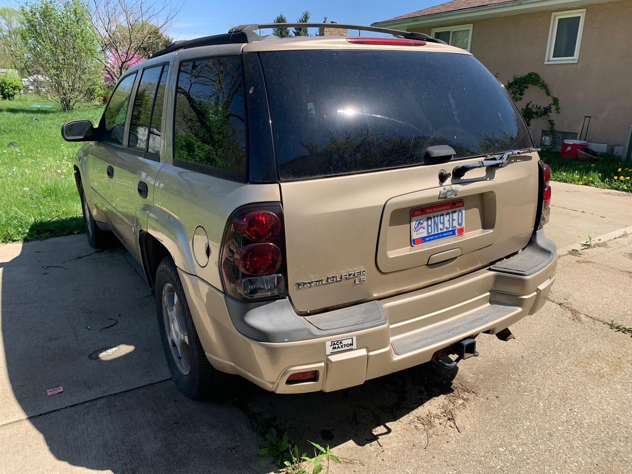 2006 Chevy Trailblazer LS, 105,346 Miles Has Key