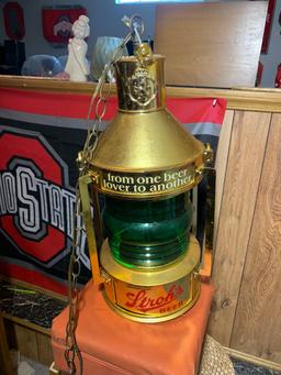 Stroh's Beer Plastic Beer Light