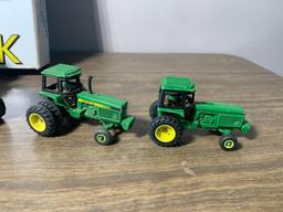 John Deere Tractor Clock & Diecast & Plastic John Deere Tractors by Ertl