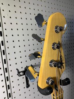 Fender Squier Jazz Bass