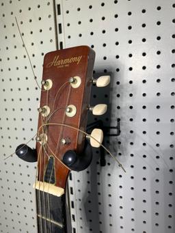 Harmony Hummingbird Acoustic Guitar (Neck Separation)