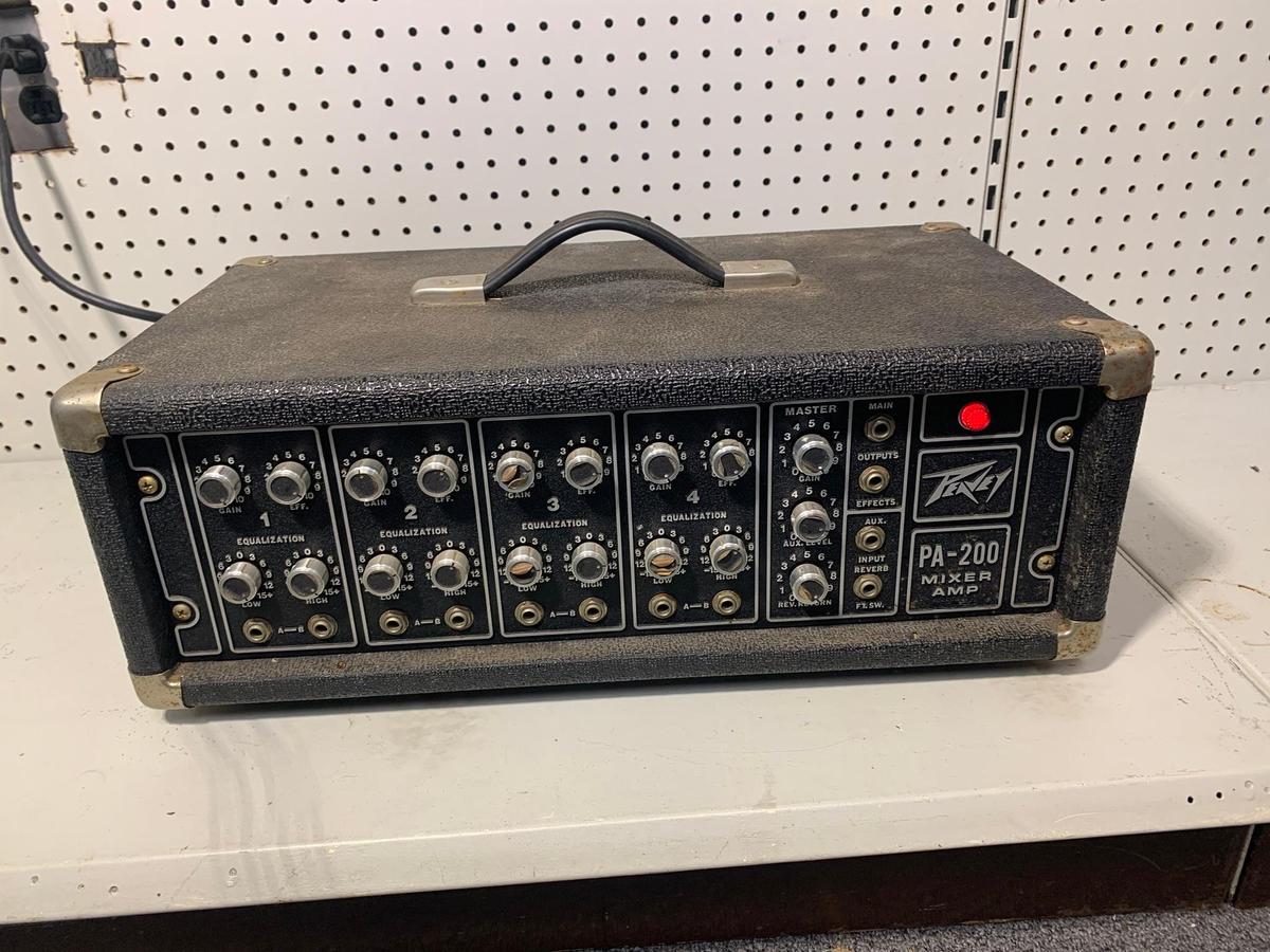 Peavey PA-200 Mix Amp