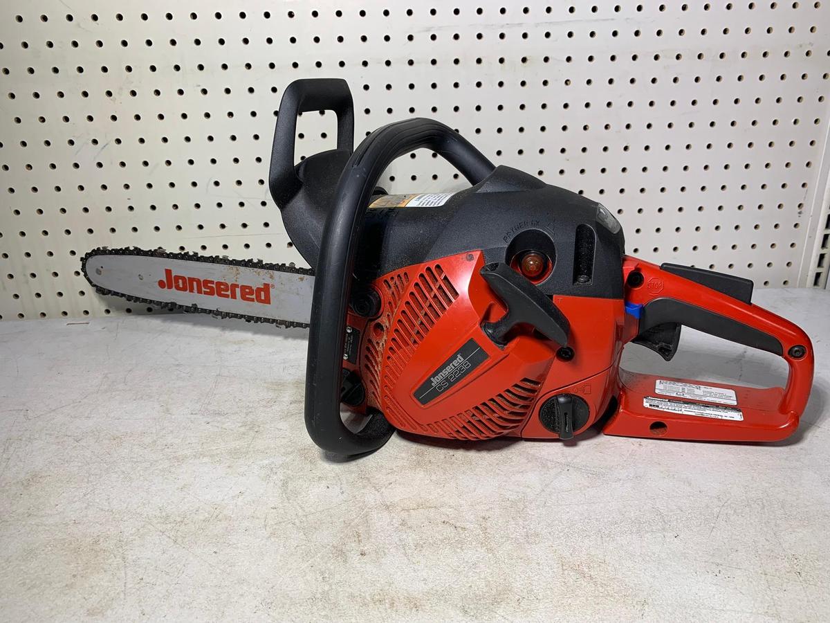 Jonsered CS 2238 Chainsaw