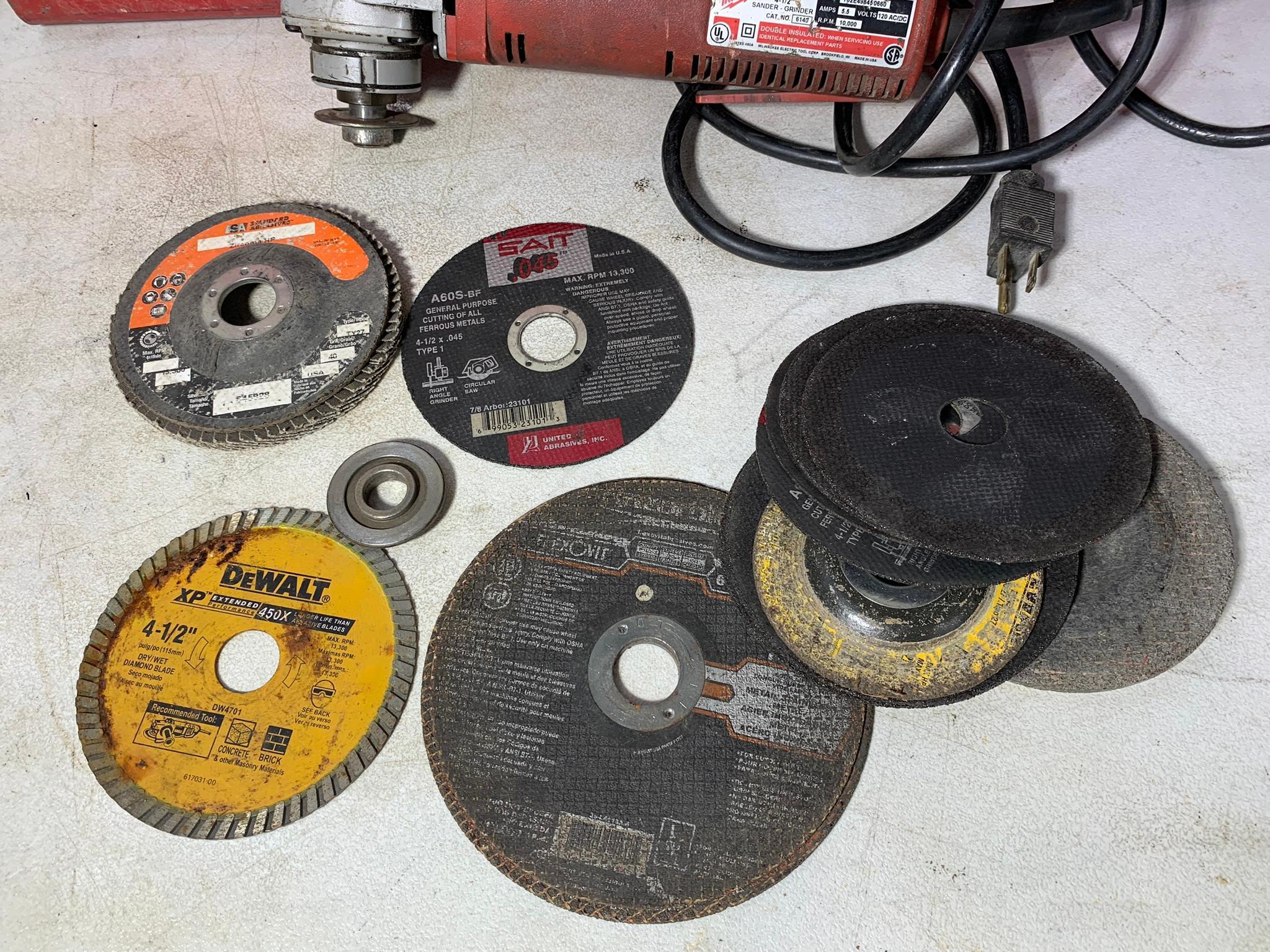 Milwaukee Sander/Grinder with Case