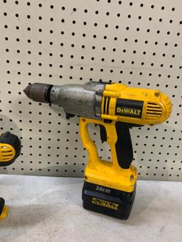 4 DeWalt Drills