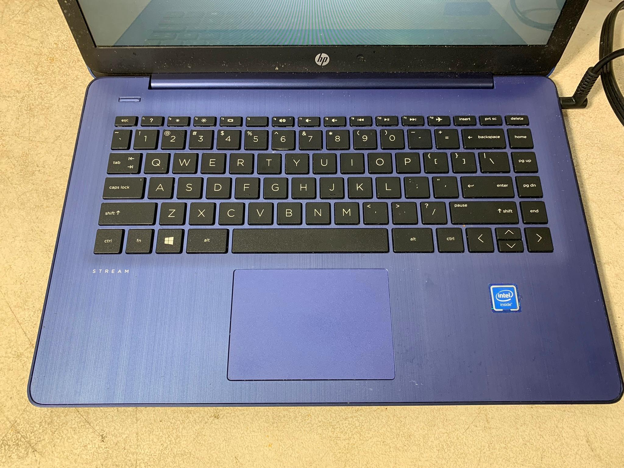 Hewlett Packard Laptop, 1.10GHZ / 4.0GB/ Windows 11 Home, 14-CB174WM