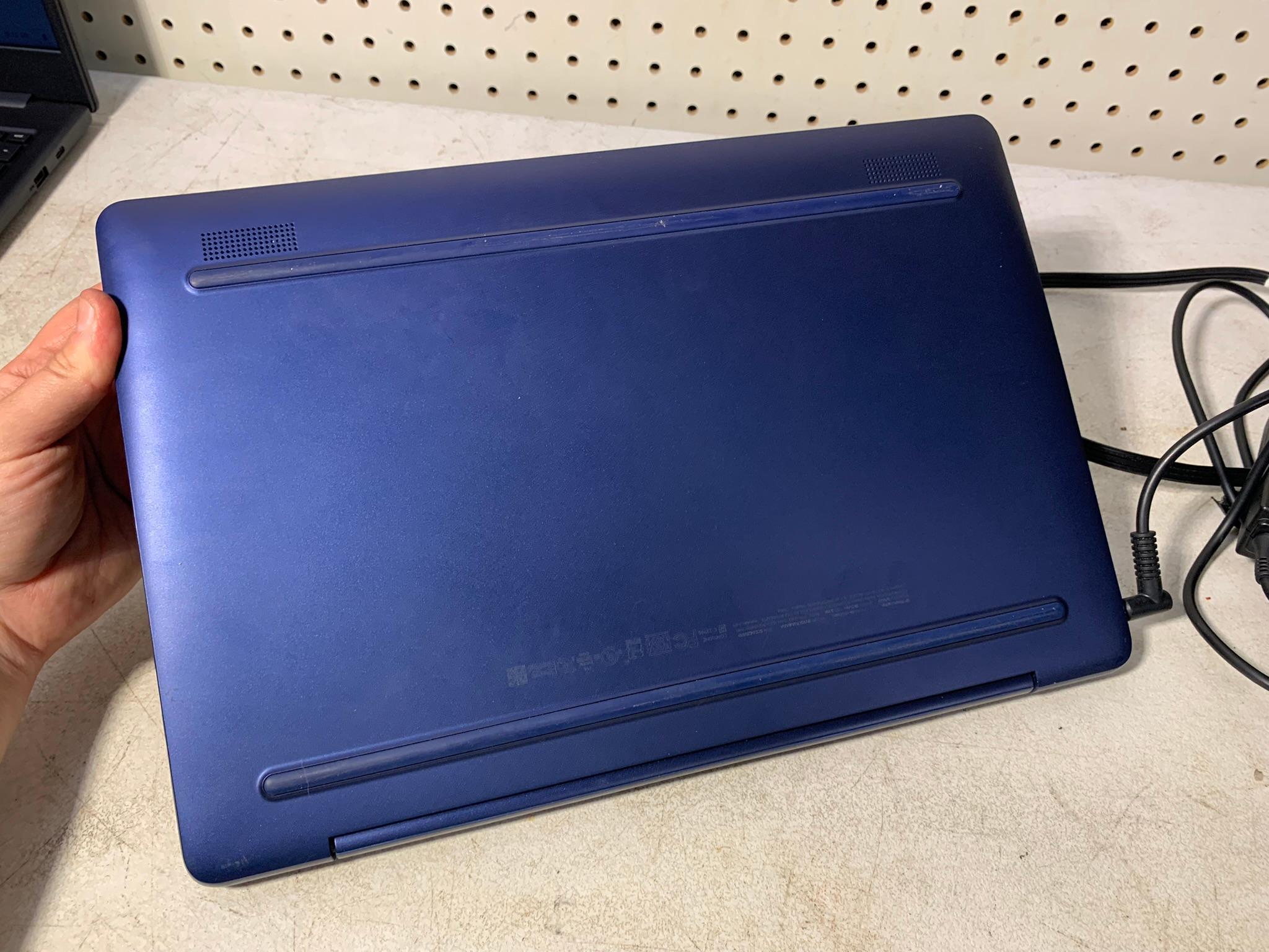 Hewlett Packard Laptop, 1.10GHZ / 4.0GB/ Windows 11 Home, 14-CB174WM