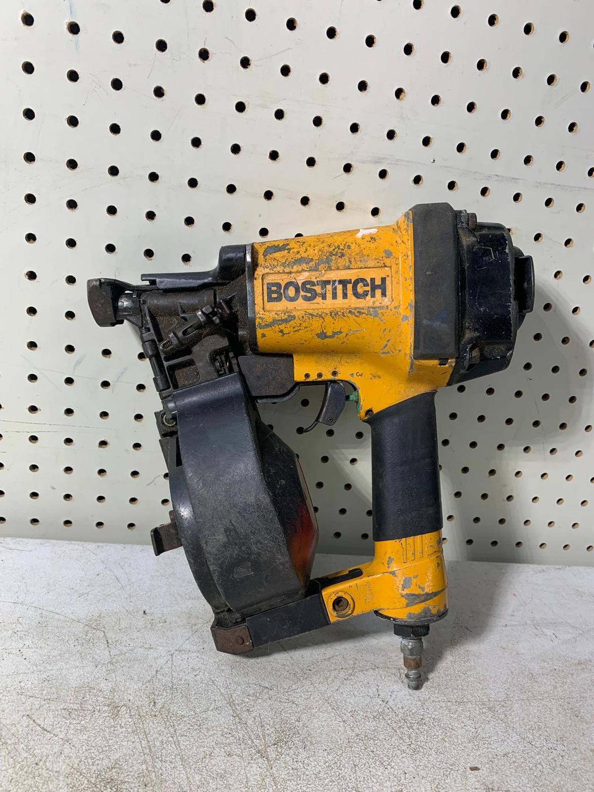 Bostitch Pneumatic Nailer (NEEDS RING KIT)