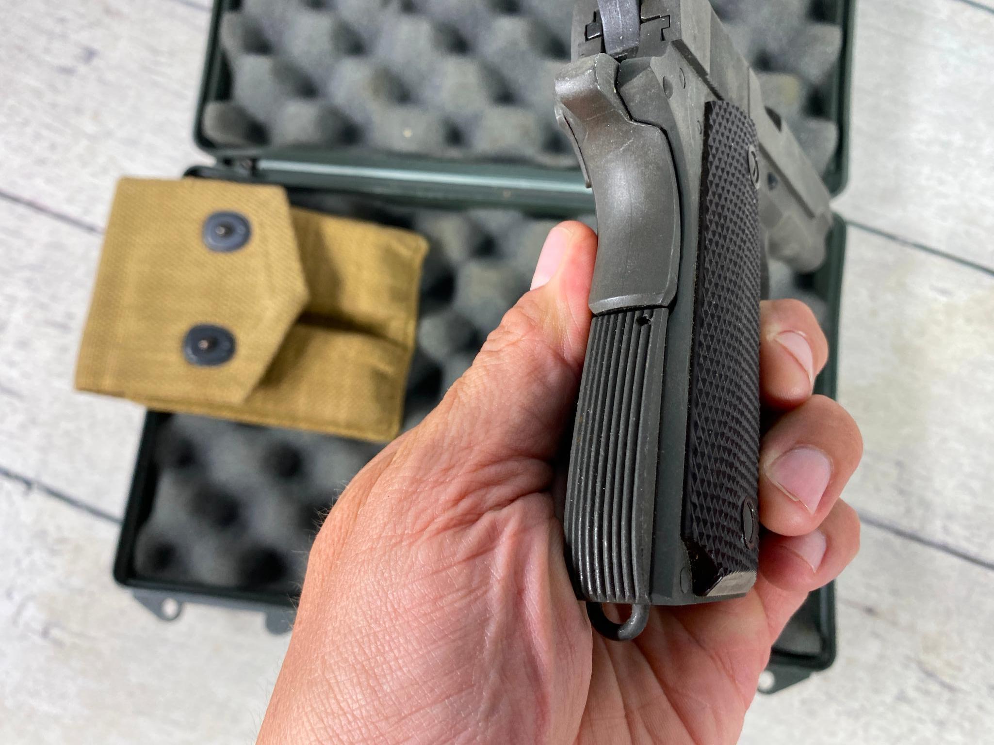 ** Auto Ordnance Model 1911A1 Army Parkerized 45 ACP
