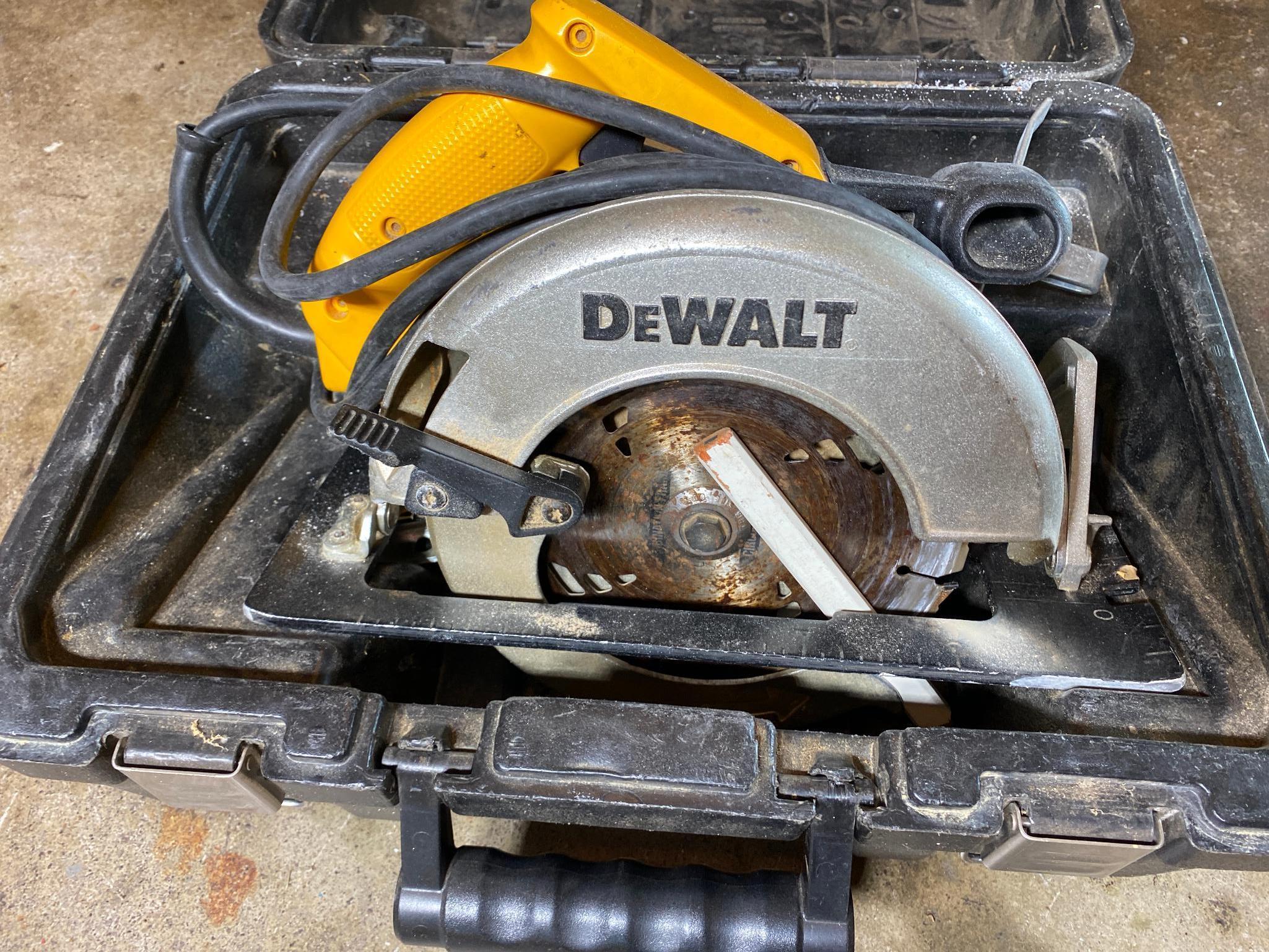 DeWalt Circular Saw in Case