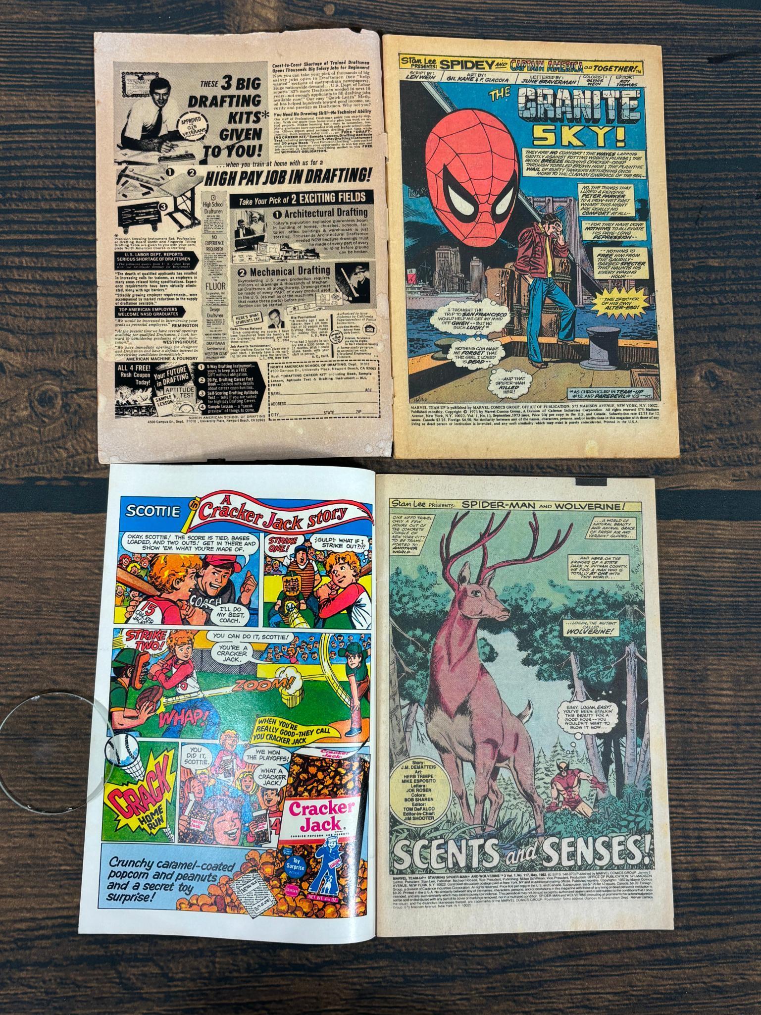 Group of Eight Spiderman Team Up Marvel Comics