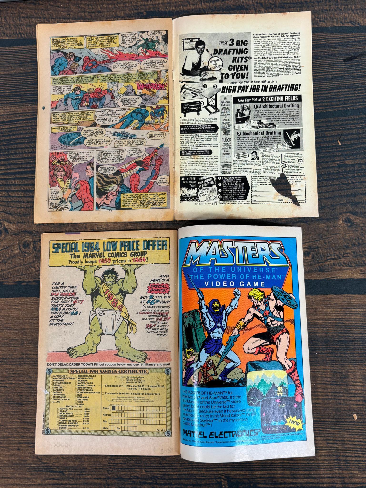 Group of Eight Spiderman Team Up Marvel Comics