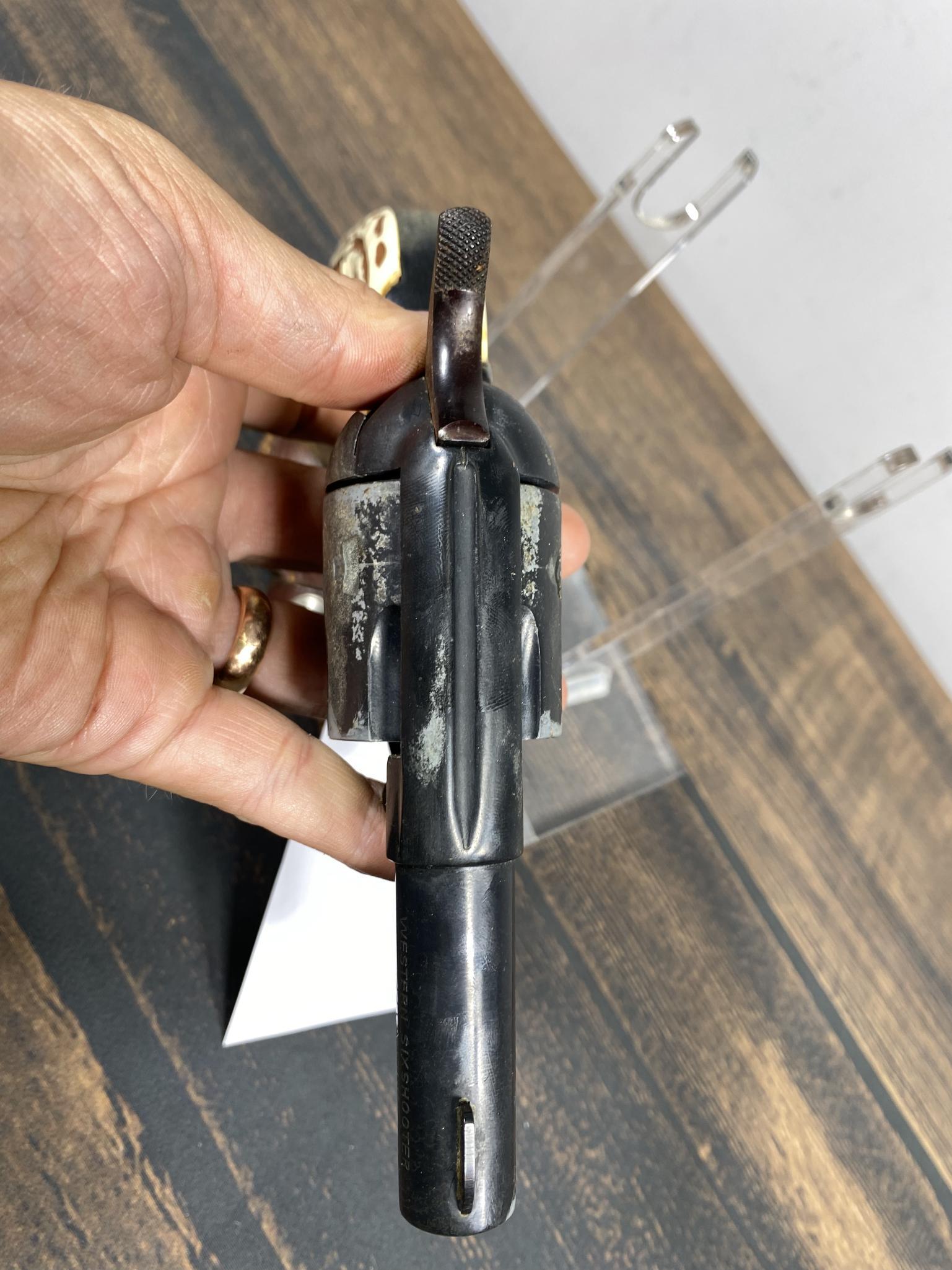 * Hawes Firearms JP Sauer & Sohn Revolver Colt SAA Style 22 Cal