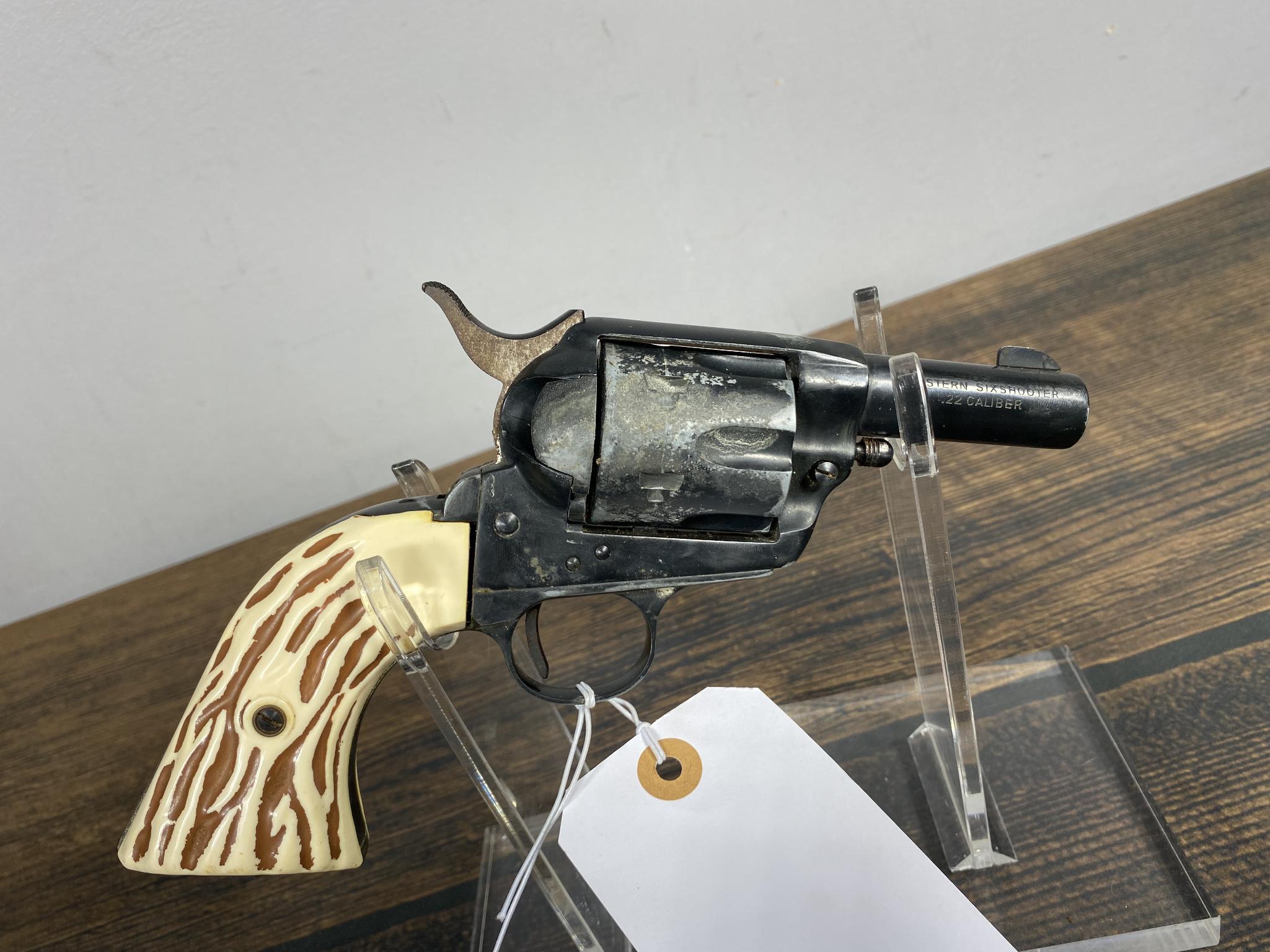 * Hawes Firearms JP Sauer & Sohn Revolver Colt SAA Style 22 Cal