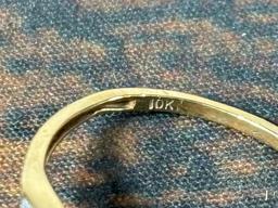 10k gold Ruby Ring w/Small Diamonds Size 9 - 1.7 grams