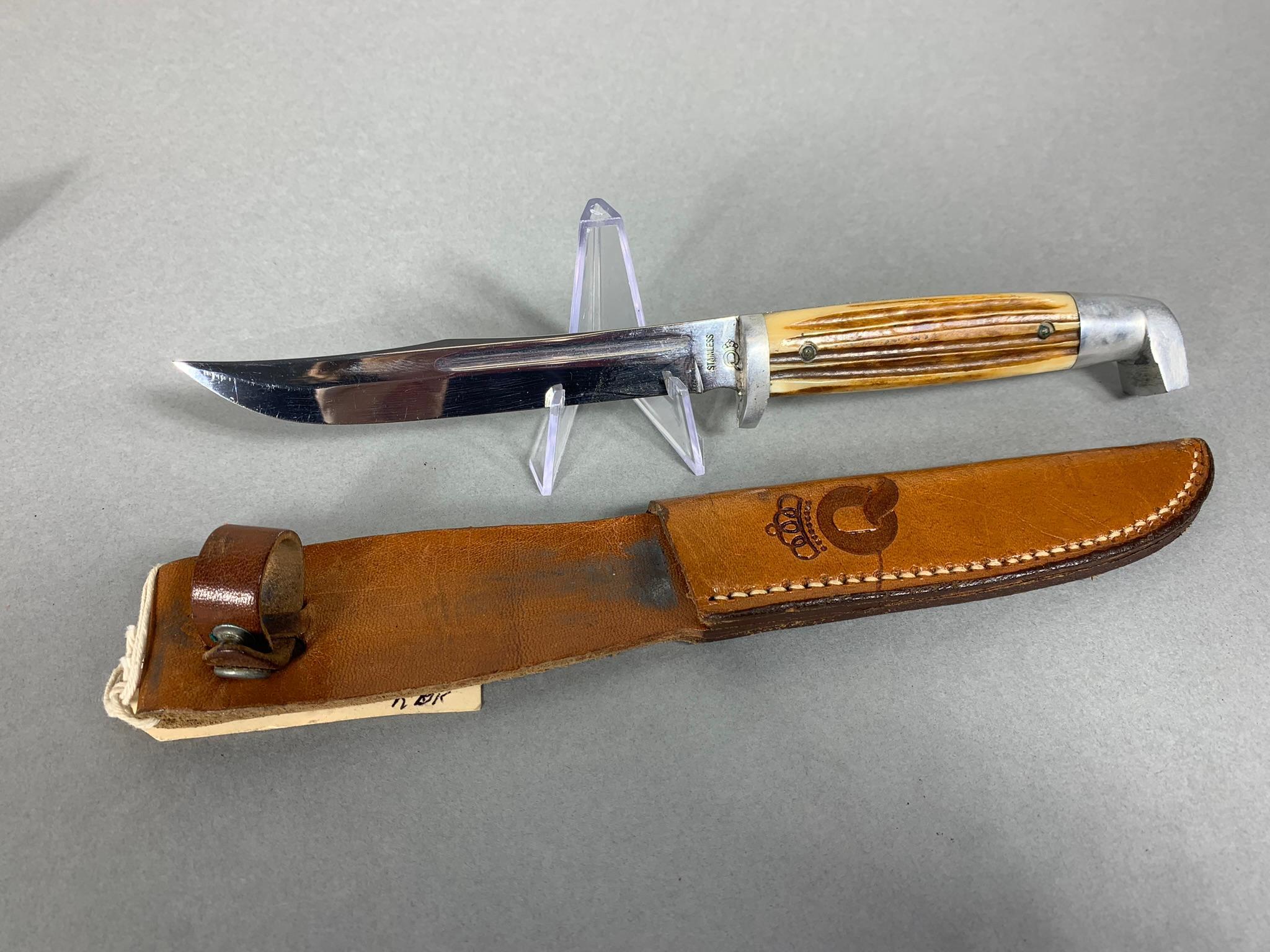 Group Lot of Assorted Vintage Knives Including Case