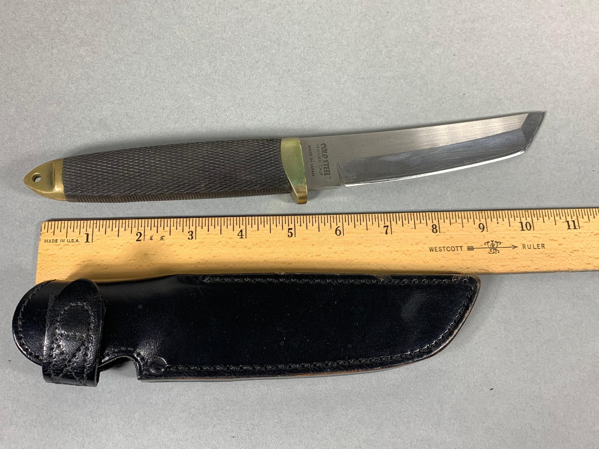 Group Lot of Assorted Vintage Knives Including Case