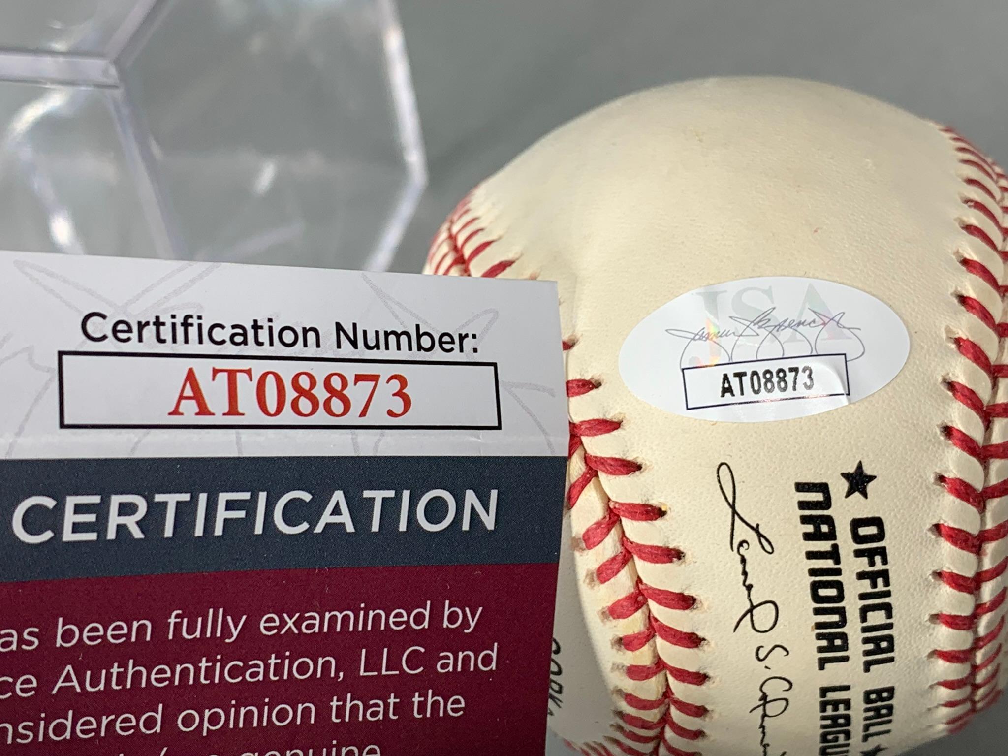 Pee Wee Reese single signed MLB baseball, JSA