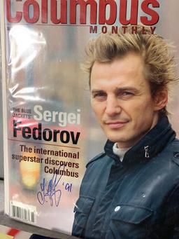 Columbus Blue Jackets Yearbooks and Columbus Magazine with Many Team Members Autographs
