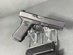 * Glock Model 22 Pistol 40 Cal w/Three Magazines