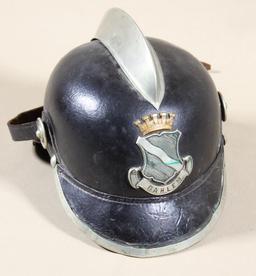 DAHLEM Youth helmet with crest on top, shield