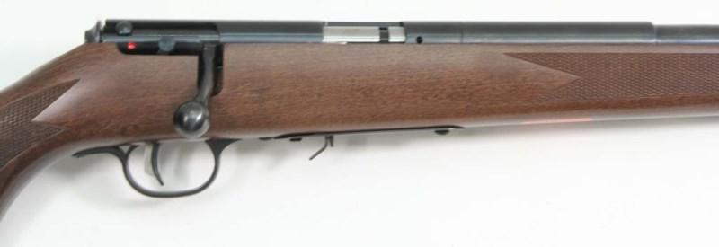 Savage, Model 93R17, .17 HMR, s/n 0711570, rifle, brl length 21", bolt action