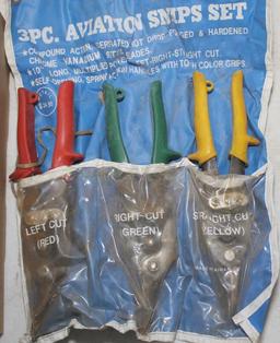 Flat lot-Assorted specialty pliers: Blue Point 12"