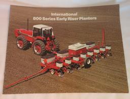 INITERNATIONAL 800 SERIES EARLY RISER PLANTERS - SALES BROCHURE