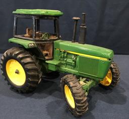 JOHN DEERE 4455 TOY TRACTOR