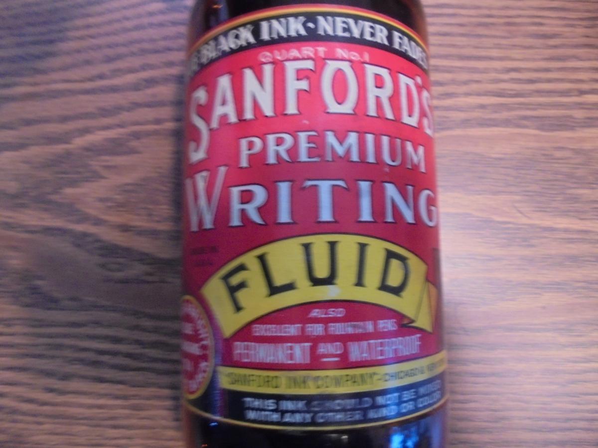 1940'S SANFORD'S WRITING FLUID BOTTLE WITH FAIRLY GOOD LABELS-QUART SIZE WITH LID/POURER