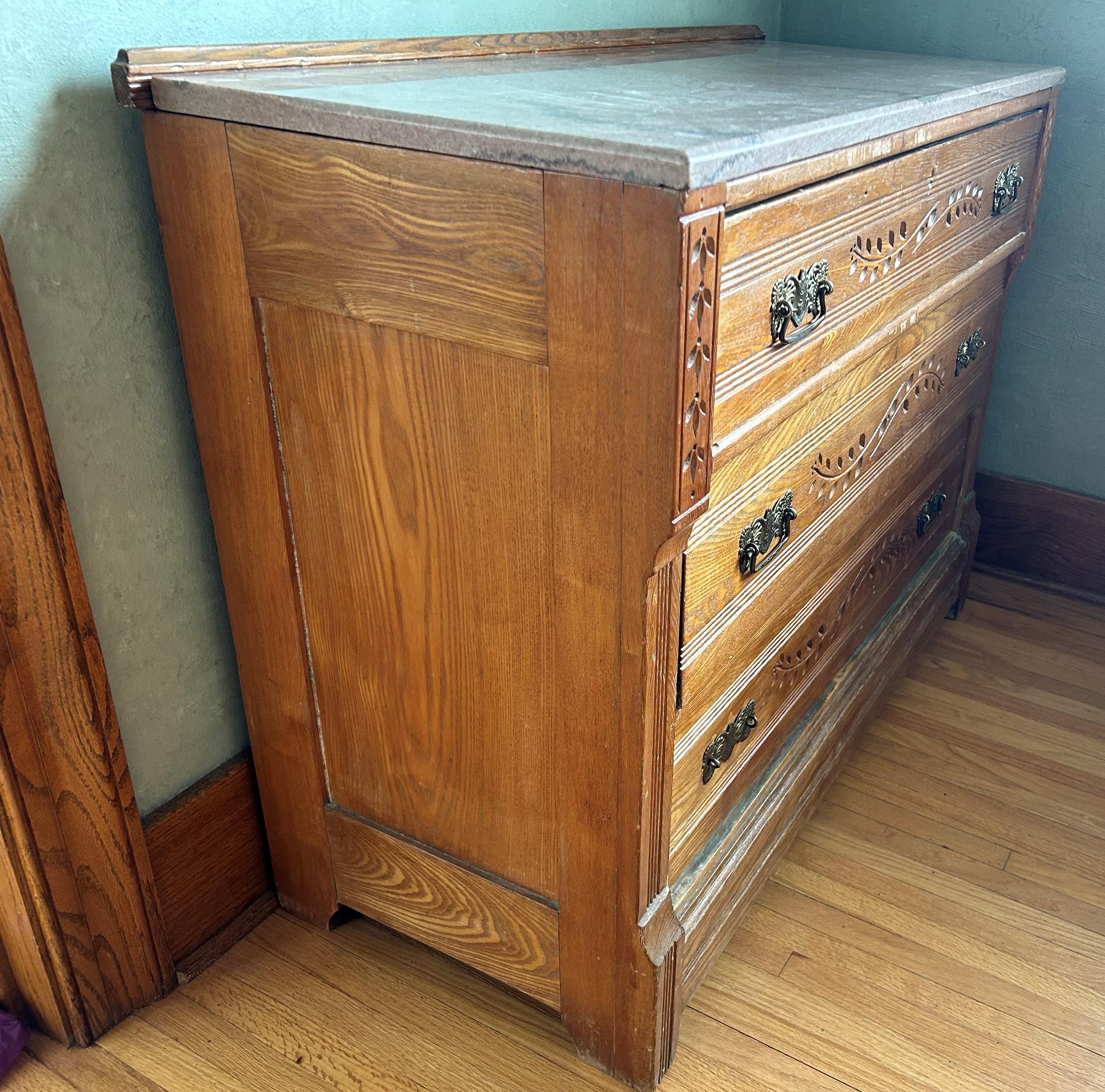 ANTIQUE THREE DRAWER CHEST OF DRAWERS - MARBLE TOP