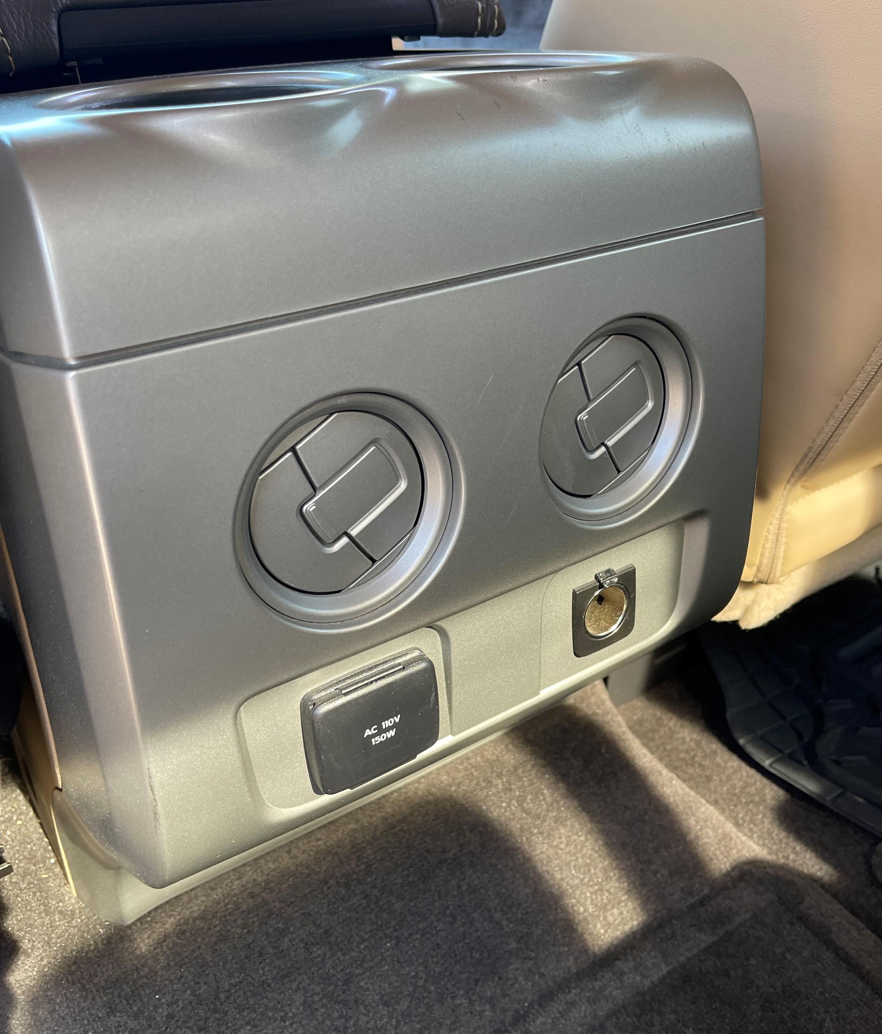 2011  FORD F-150 PICKUP - LARIAT PACKAGE