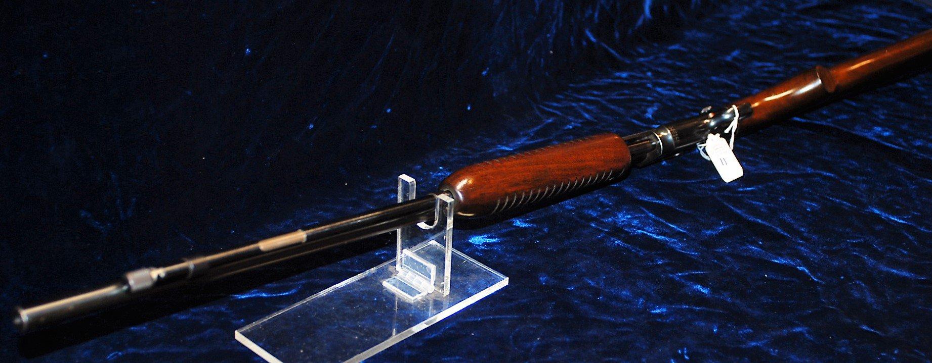 1962 Winchester Model 61 Pump Action 22 WIN MAG RF Rifle