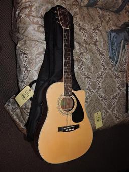 Yamaha Acoustic FD01 Guitar With Soft Case
