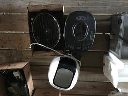 Crockpot, Breadmaker, Hamilton Beach Air Fryer