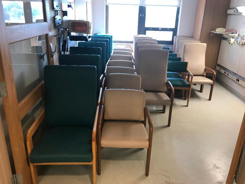 30 Chairs