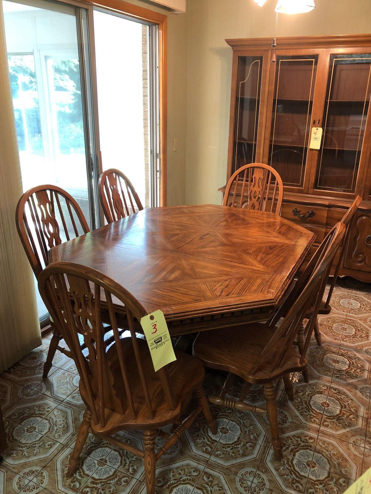 Oak Pedestal table w/ 6 chairs