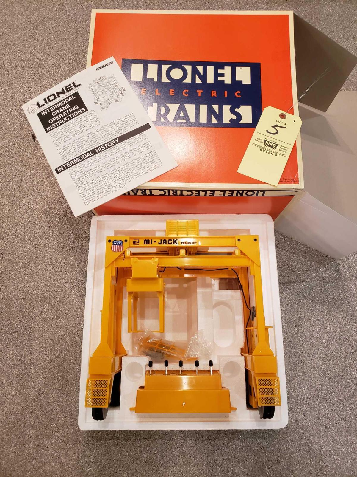 Lionel Intermodal Crane