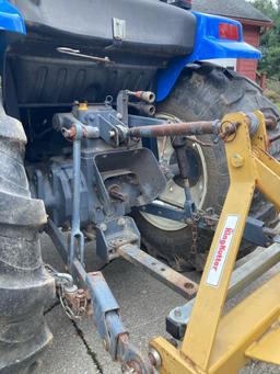 New Holland front-end loader tractor 16LA, 3pt hydraulic hook ups