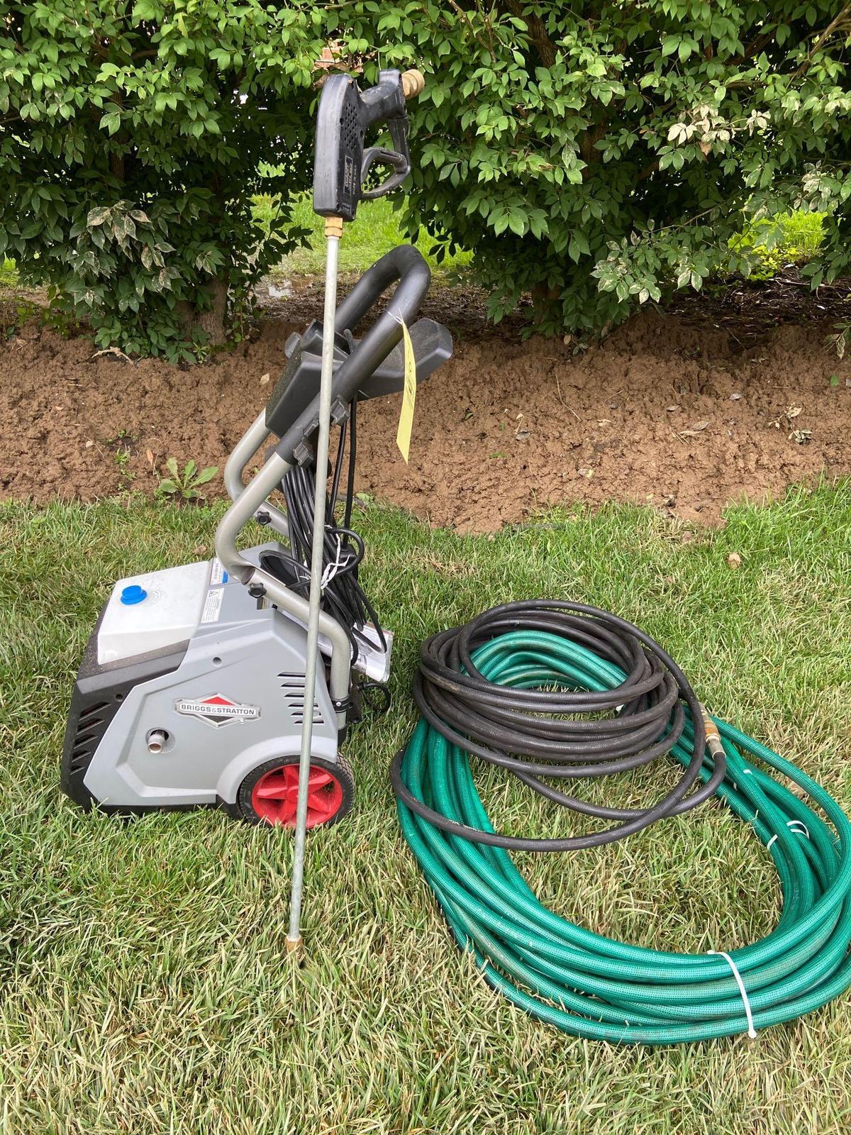 Briggs and Stratton Power Washer